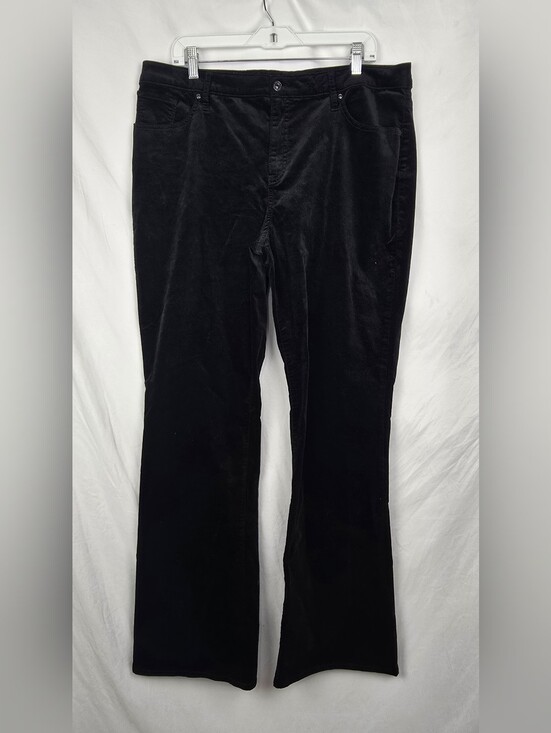 Chico's Pants - Chico's Black Velvet Velour Minimalist Boot Cut Comfy Pants sz 3T (16T)